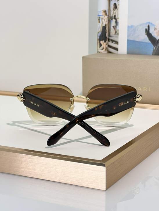 Picture of Bvlgari Sunglasses _SKUfw80444220fw
